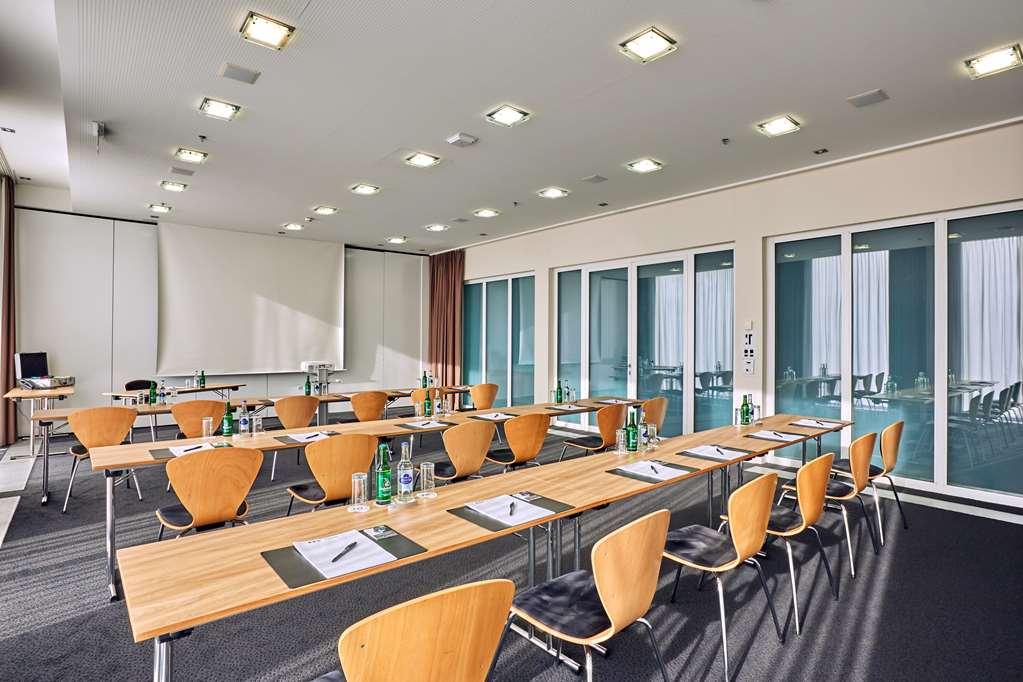 H4 Hotel Solothurn Facilities photo